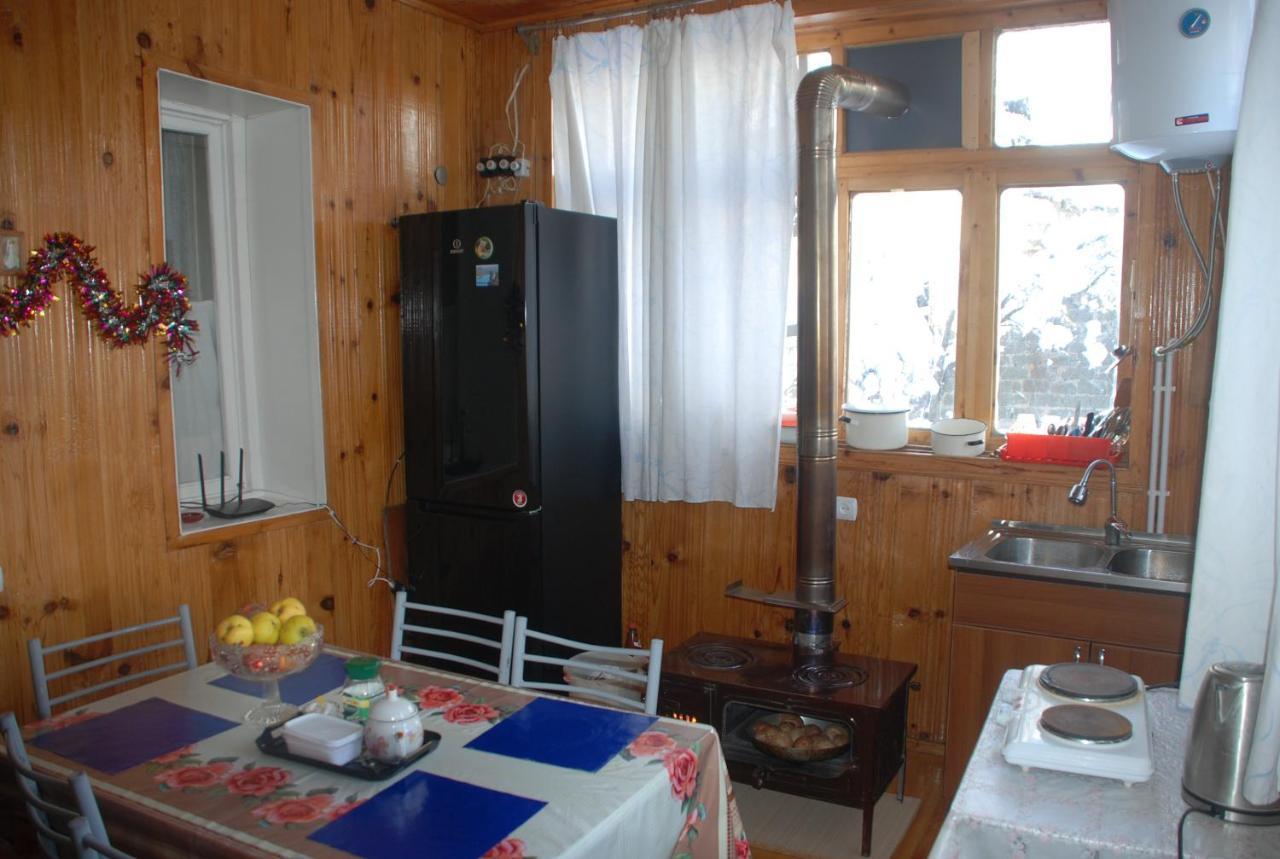 Keti Pilpani Guesthouse Mestia Exteriér fotografie