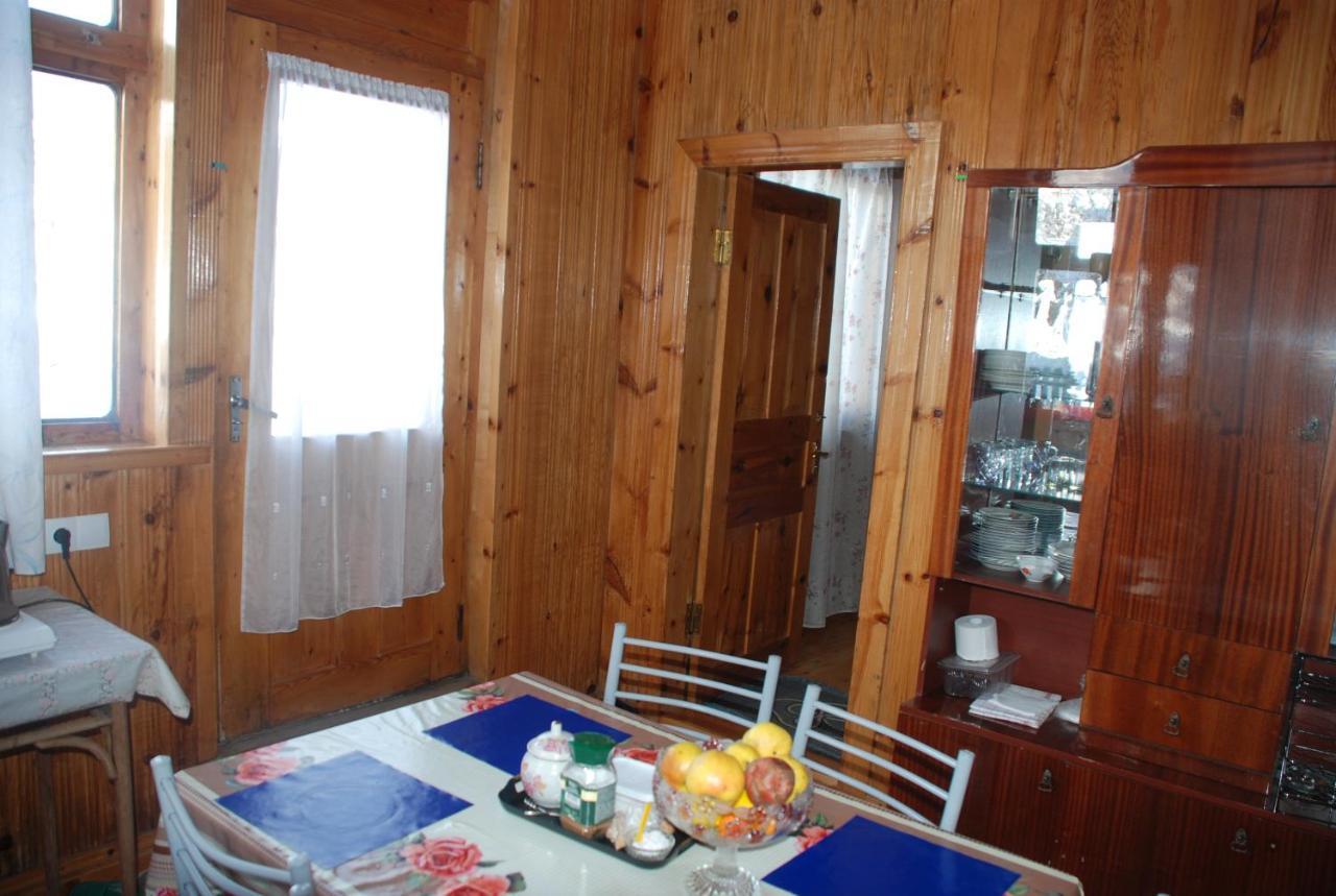 Keti Pilpani Guesthouse Mestia Exteriér fotografie